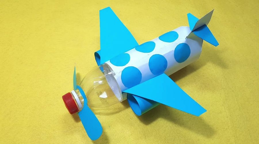 Ý tưởng làm máy bay bằng chai nhựa